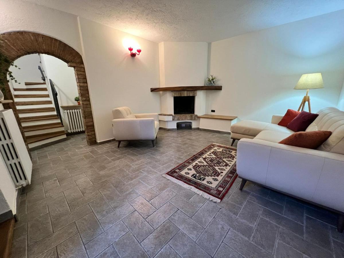 Apartament Vicoli E Arte Spoleto Zewnętrze zdjęcie