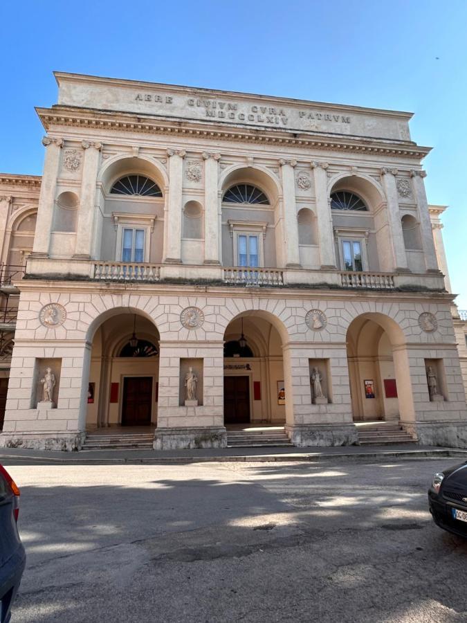 Apartament Vicoli E Arte Spoleto Zewnętrze zdjęcie
